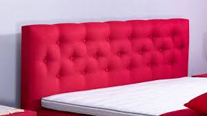 Ein boxspringbett mit samtbezug ist etwas ganz besonderes, denn das weiche, leicht glänzende gewebe verleiht jedem bett eine edle note. Boxspringbett Helena Aukona