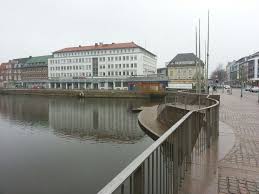 Neumuenster Germany Teich Und Courier Haus