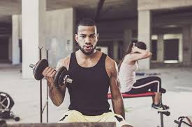 Pilates workout mit corinna frey / gerade jetzt, wo ihr viel zuhause seid, wollen wir euch fatburning fitness workout: Home Gym Mit Diesem Equipment Gelingt Das Krafttraining Zu Hause Fit For Fun