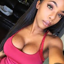 Sarah Banks on CamSoda – Follow Camgirls blog