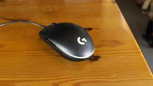 The g203 lightsync is a mouse that we qualify as medium format. Logitech G203 Prodigy Review Techradar