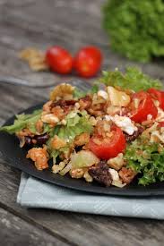 Vegetarischer Reissalat Rezept Fur Einen Mediterranen Salat Lavendelblog In 2020 Reissalat Reissalat Vegetarisch Vegetarisch