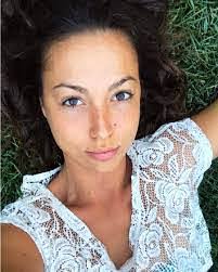 Sarah Olarte's Instagram, Twitter & Facebook