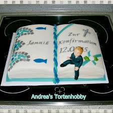 Den abgekühlten kuchen mit einem tortenring umschließen und die creme darauf verstreichen. Cinfirmation Cake Book Konfirmationstorte Buch Kommunion Torte Kommunionskuchen Torte Konfirmation