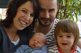 Osterhase und Jubiläumsbaby