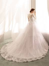 Komplettpaket für die hochzeit bestehend aus: Brautkleider Prinzessin Elfenbeinfarbe Mit Bateau Kragen Brautkleider Tull Und Court Schleppe Langarm Und Reissverschluss Prinzessin Prinzessin Kleid Hochzeit Hochzeitskleid Prinzessin Spitze Brautkleid Prinzessin