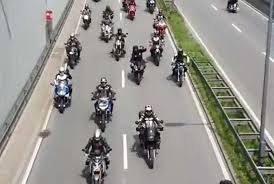 Die Munchner Polizei Zur Untersagten Demo Fahrverbote Fur Motorradfahrer Nachrichten Munchen