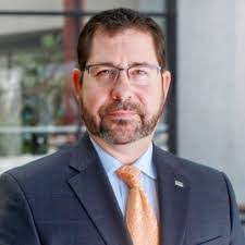 Julie Kuchta's Instagram, Twitter & Facebook