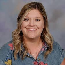 Susan Pense's Instagram, Twitter & Facebook