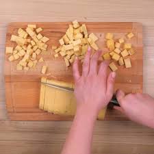 Fondue Savoyarde Recette En 2020 Fondue Savoyarde Recette Fondue Savoyarde Fondue Savoyarde Marmiton