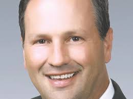 Cushman & Wakefield promotes Brian Ungles