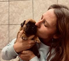 🇬🇧There are moments that keep us afloat… They are not big, loud, or  showy. Just warmth near your heart, the scent of a puppy, tenderness in an  embrace, and a quiet happiness