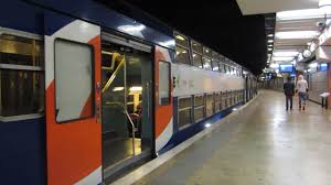 È una delle sei più grandi stazioni parigine capolinea di uno dei rami della rete sncf. Paris Z20500 Rer D Paris Nord Faca Youtube