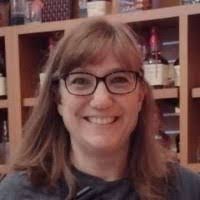 Lillian Schafer's Instagram, Twitter & Facebook