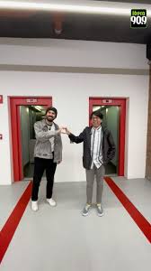 @don_pontas y @calsetinesrotos nos recomiendan rolitas para este  @festival.sinergia ¡Nos vemos mañana en el @cenartmx!, #musicfestival  #indiemusic #recomendaciones #radiouniversitaria #elmilagro909