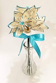 Flowers in a vase is 'des fleurs dans un vase' in french. Amazon Com 5 Sheet Music Paper Flowers Ready To Ship Vase Included Small Bouquet Anniversary Gift Wedding Decoration Handmade Origami Handmade