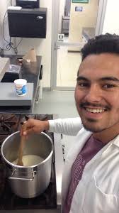 De odiar la cajeta a vivir de ella: Marco, creador de Cajeta del Desierto