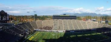 Autzen Stadium Section 32 Home Of Oregon Ducks