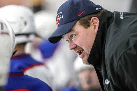 Smaller hockey programs focus