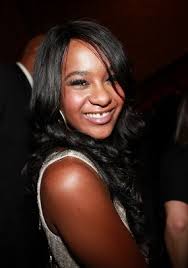Whitney houston — i wanna dance with somebody (who loves me) 04:50. Otopsi Dilakukan Untuk Identifikasi Penyebab Kematian Putri Whitney Houston