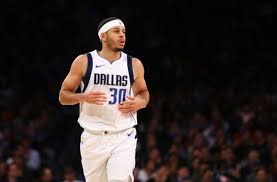 Check out the audio above as jason details why he can't picture curry ending his career with 5 or 6 years of 'empty stats' and fading away into the ether, and why he believes. Dallas Mavericks Seth Curry Out Vs Warriors With Illness