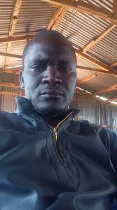 is alexander a weapon? how tall is he?