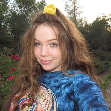 Ava Ewing's Instagram, Twitter & Facebook