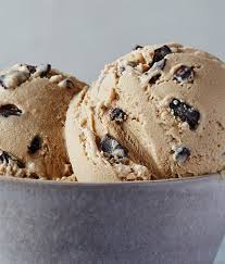 This coffee ice cream uses the finest roasted brazilian coffee beans, which have a rich, complex flavor. Coffee Chip Ice Cream Haagen Dazs