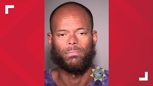 Man sentenced to 90 days, essay for threatening immigrant