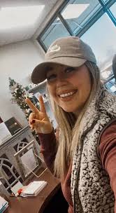 Hi All! 👋 I wanted to quickly introduce myself as the creator behind  Cheers New River Valley. I'm Marissa, a New River Valley native from Floyd,  VA