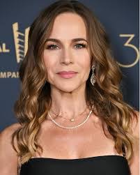 Julie Benz's Instagram, Twitter & Facebook