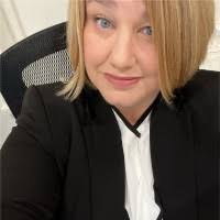 2700+ perfiles de «Lingo»