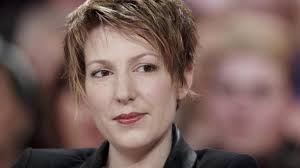 Qui est le mari d'anne hathaway01:03. Natacha Vous Reprendrez Bien Une Tranche De Polemique Pour Le Dessert