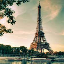 Eiffel Tower Vintage Style Ipad Wallpaper Hd Catedral De Notre Dame Passeios Em Paris Lugares Para Visitar