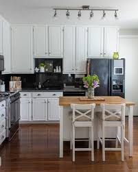 Son la alternativa perfecta para aprovechar el. 1001 Ideas De Decoracion De Cocinas Pequenas Con Isla