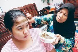 Antara tiga kaum yang utama di malaysia melayu, cina dan india telahpun menetap di tanah ini selama 5 abad lamanya. Berpantang Itu Tidak Wajib Doktor Kongsi Fakta Tentang Berpantang Selepas Bersalin