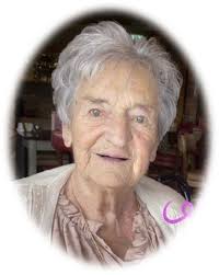 Meet siblings Clifton Howes and Mabelle (Howes) Merritt. I acquired this  portrait taken in Shelburne Falls with the hopes of returning it to a  family member. ￼￼❤️ Clifton Howes (1894-1962) was born