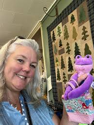 And here's the little hopper at Log Cabin Fabrics.