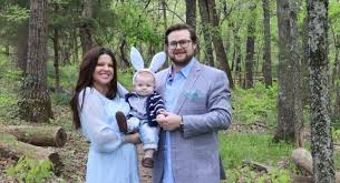 I'm not a regular duggar, i'm a cool duggar. What Happened To Amy Duggar She S Not Part Of Counting On Anymore