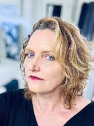 Preshow at Graceland in Memphis! Elvis sunglasses. Check ☑️