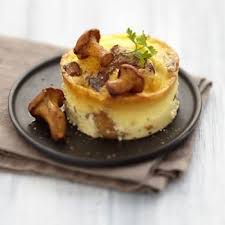 Petits Flans Aux Girolles Recette Recette Flan Recette Recette Entree Chaude