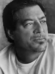 Hecho en Tejas: An Anthology of Texas Mexican Literature edited by  Dagoberto Gilb