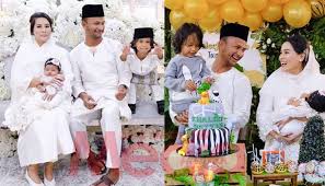 Tema hari istimewa (hari jadi). Gambar Tema Putih Bersih Black Rai Majlis 2 Dalam 1 Sambut Hari Jadi Anak Sulung Majlis Akikah Anak Kedua Media Hiburan