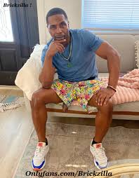 Brickzilla's wild orgy - hot action you saw on Twitter