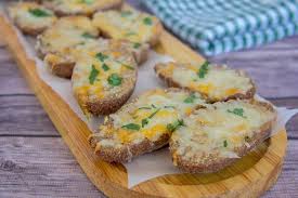 Some of the links below are affiliate links, meaning, at no additional cost to you, i will earn a comission if you click through and purchase. Cheesy Keto Garlic Bread Rolls Divalicious Recipes