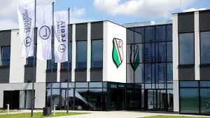 Maybe you would like to learn more about one of these? Radomiak Radom Miedz Legnica Walka O Pko Ekstraklase I Trzy Zespoly Na Mazowszu Sport Tvp Pl