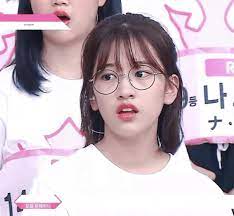 '프로듀스48' 안유진, 스타쉽 엔터테인먼트 소속사 아큐브 정소민 닮은꼴 혈액형 키 프로필. ì•ˆìœ ì§„ ë‹®ì€ê¼´ ë„¤ì´íŠ¸íŒ