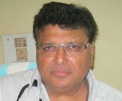 गरीब मरीज व बुजुर्गों के लिए सैंटा क्‍लॉज हैं कार्डियोजिस्ट डॉ. देवी राम -