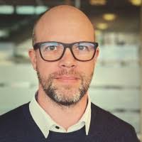 2300+ "Glen" profiles