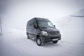 Permanent traktionssicher für fahrzeuge von 5,0 bis 5,5 t bietet der man tge ein permanentes allradsystem vom. Der Neue Mercedes Benz Sprinter 4x4 Allrad Transporter Fur Profis Neuheiten Nutzfahrzeuge Eci